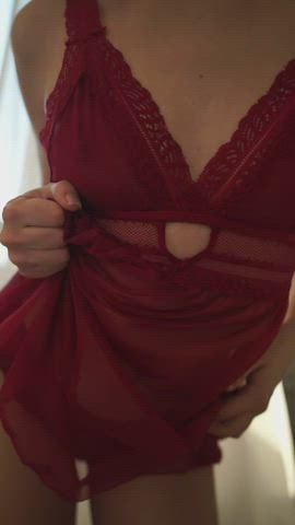 I really want my sweet pussy to enter 🔥hard dick 😍 : video clip