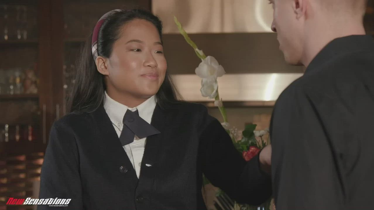 Asian Teen Schoolgirl Wants To See It' : video clip