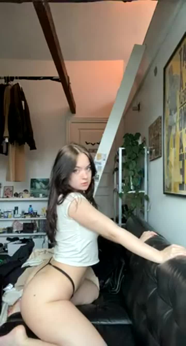 i have been a naughty girl : video clip