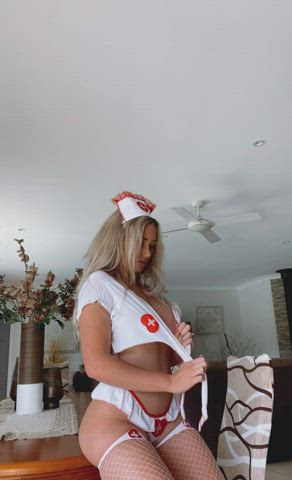 It's NNN , I Need A Slutty Nurse : video clip