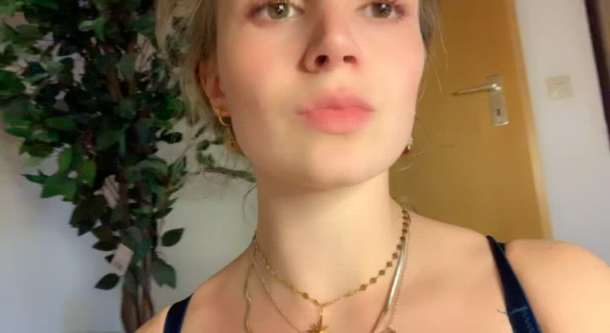 Bought a new set of lingerie, i'm so in love hope you like it too : video clip