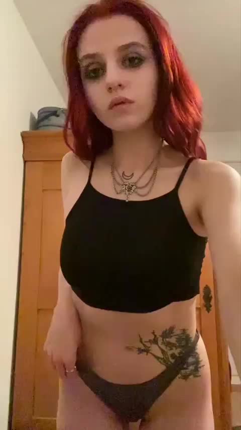 Did someone order a 18 y.o fuckdoll?😛 : video clip