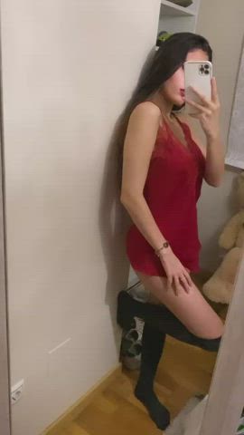 Would you kiss my tits tonight? : video clip