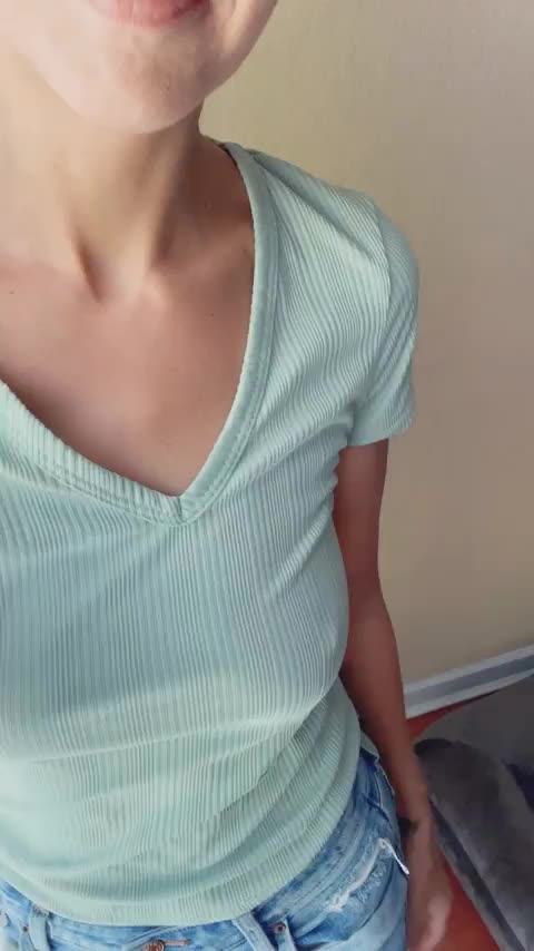 Moms aren’t perfect, but my milf tits are still sexy : video clip