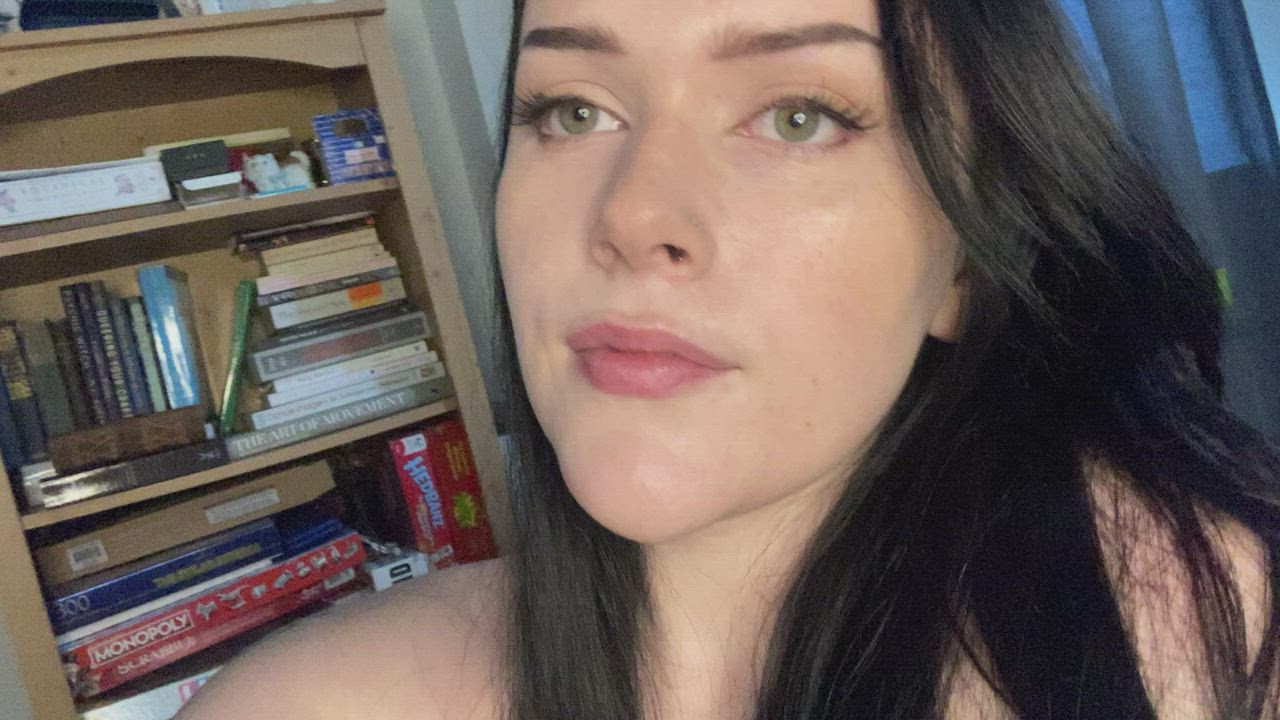 I’d like to test my cum collecting abilities by riding as many cocks as I can : video clip