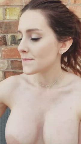 Yum! (F27) : video clip