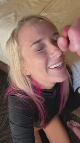 Every girl wants a massive facial after date night 💗 : video clip