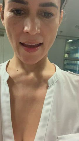 Today at office suddenly.... [GIF] : video clip
