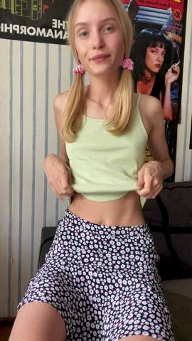 Help me deal with my shyness : video clip