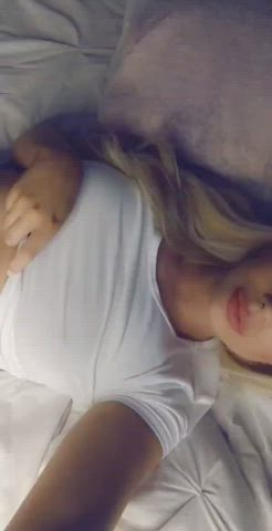 This vid was taken on the evening of my 18th birthday 🎂 I drank my 1st legal beer in the uk this day and came back drunk and horny 😈👱🏻‍♀️ : video clip