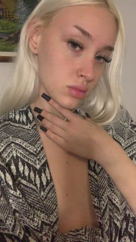 Everyone told me not to post my boobs online… fuck it here it is : video clip