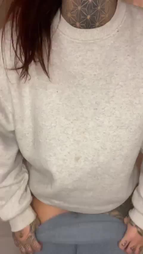 I’m glad tying to make you horny : video clip