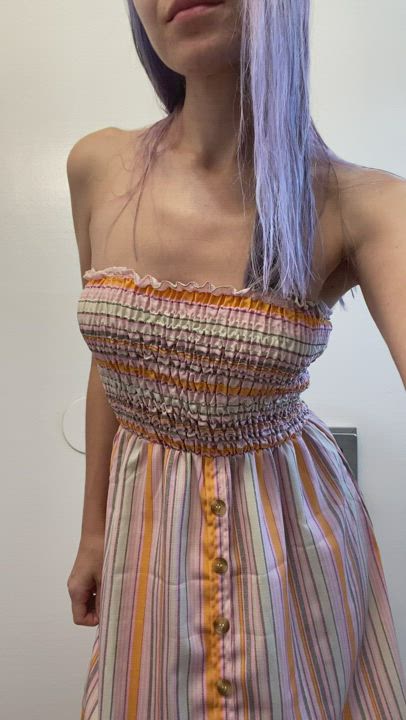 I heard you like sun dresses? What about with no underwear : video clip