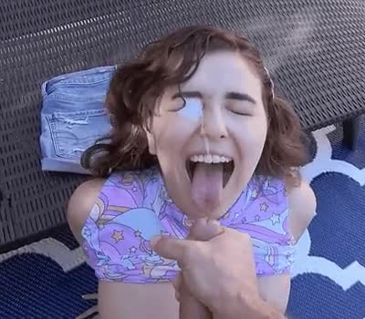 Two For Flinching [gifv] : video clip