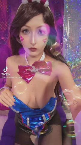 Dva bunny girl at your service : video clip