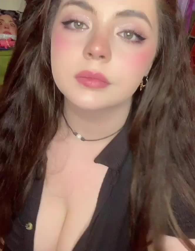 I know I look innocent but... : video clip