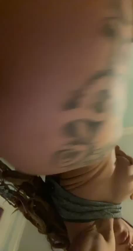They are ready for your mouth : video clip