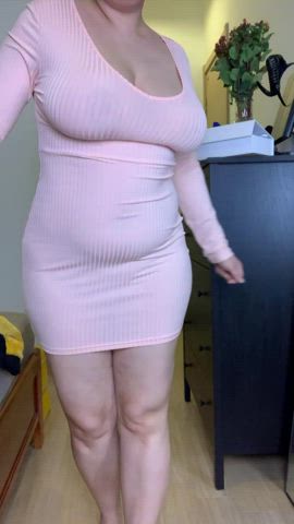 How do you feel about some big bouncy titties? : video clip