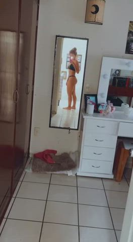 I don't have a chair, can I use your face? : video clip