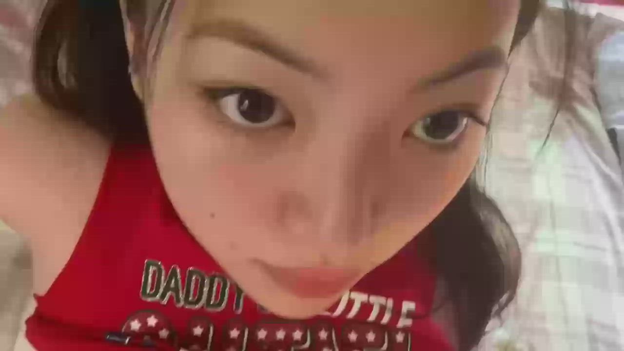 When she shows him that she swallowed everything, hot! : video clip