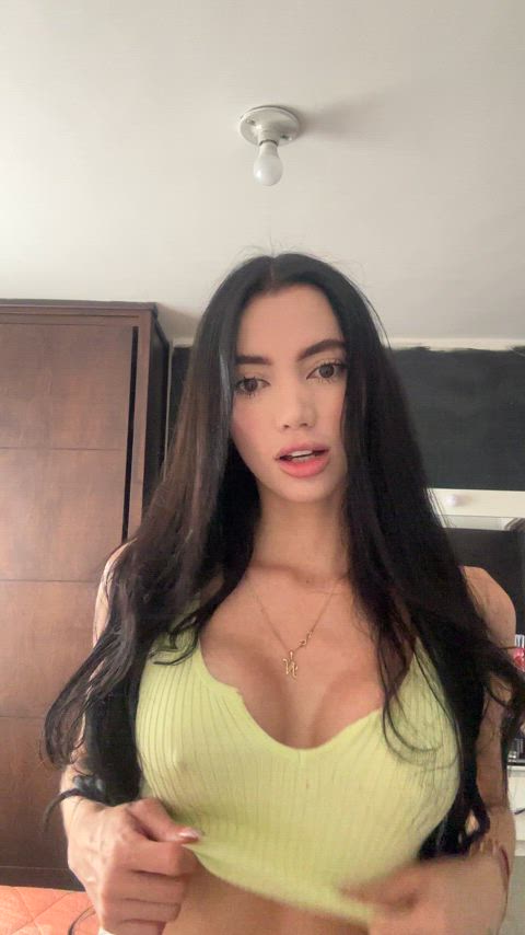my nipples give me away when I'm horny : video clip