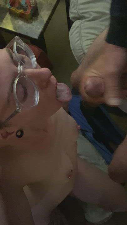 There’s no other feeling like taking another man’s cum in front of him! 🥰🤤🍆💦😈 : video clip