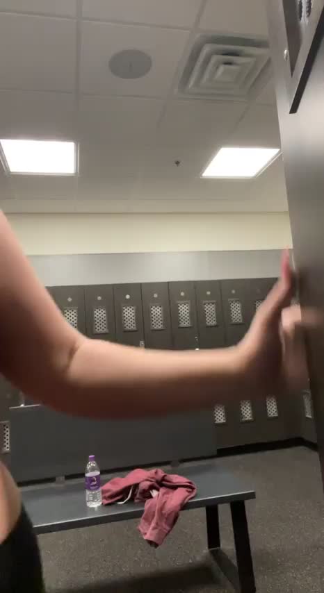 Bouncing around after my workout : video clip