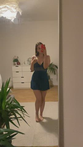 If you are awake you owe me your cock : video clip