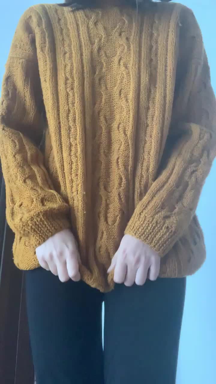 What other people see vs what Reddit sees! : video clip