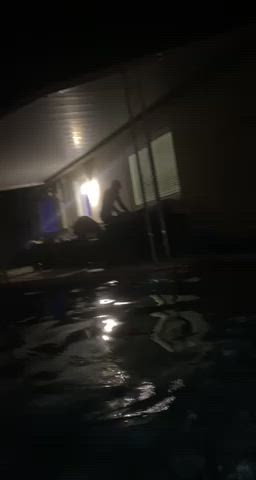 Pool party : video clip