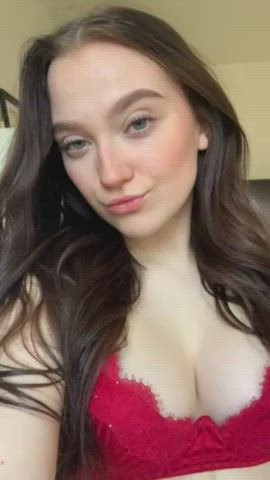Waiting for you, when do you arrive at home baby : video clip