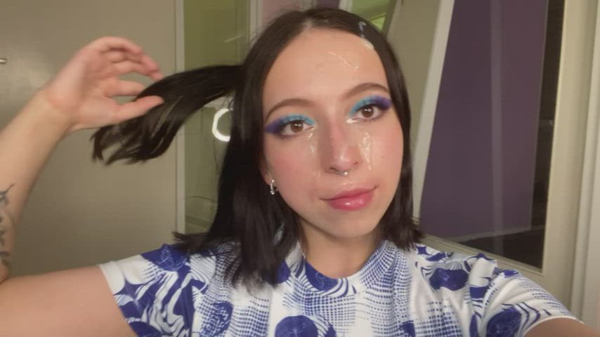 Showing you how dirty cum slut I am : video clip