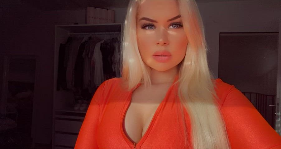 Do you like the top for our first date? : video clip