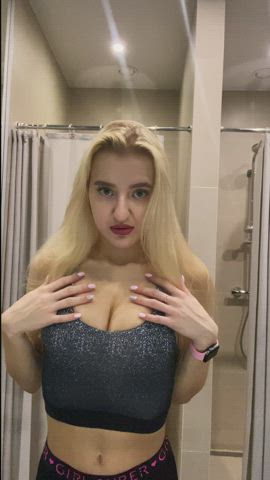 did this in the gym changing room haha.. : video clip