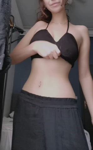 my outfit of the day not as exciting today though :p [18f] : video clip