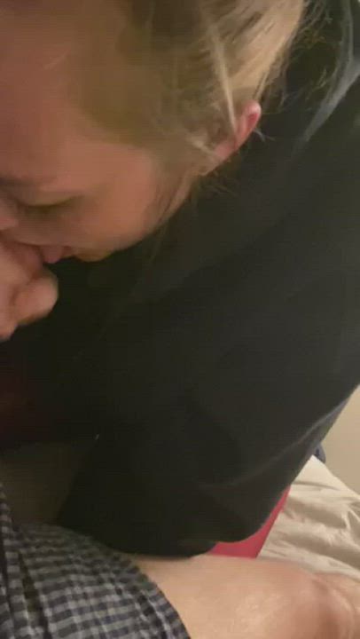 I never take my mouth off until he's completely empty (OC) : video clip