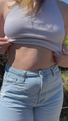 Would you cum on them in public 😇 : video clip