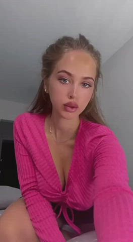 When my bud gets dolled up and sends me a video saying his girlfriend is gone : video clip