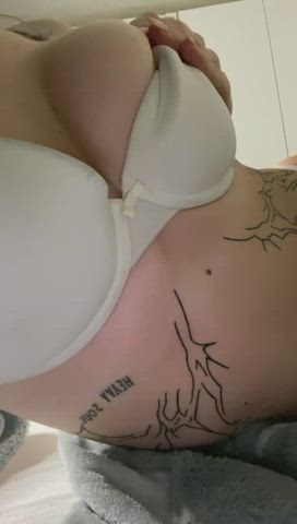 can you suck on my... F19 : video clip