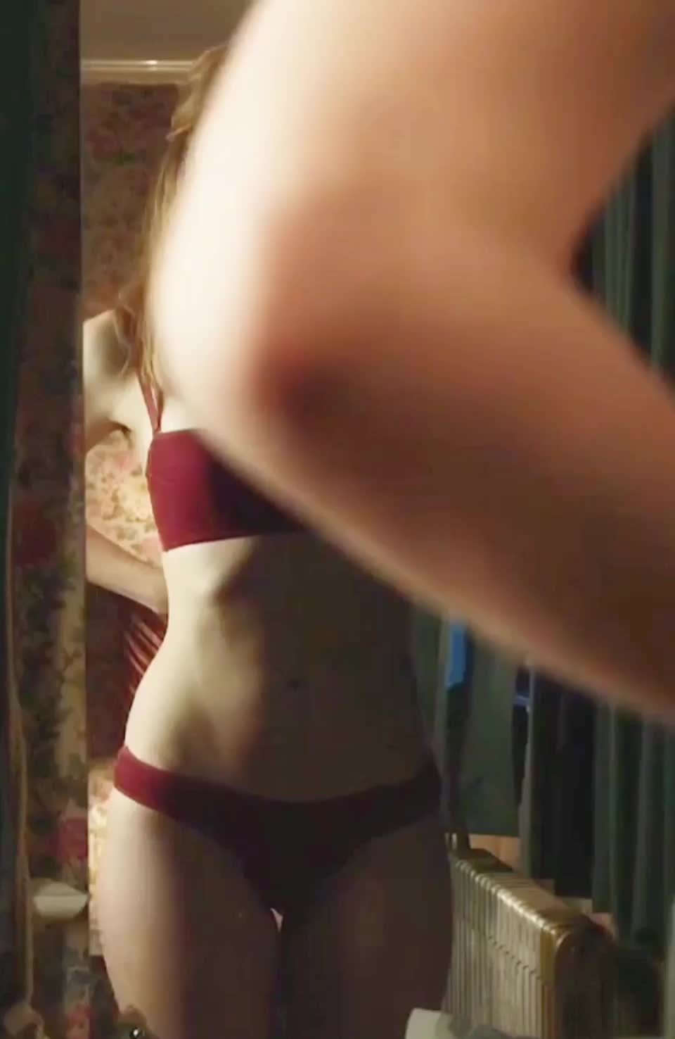 Aisling Knight : video clip