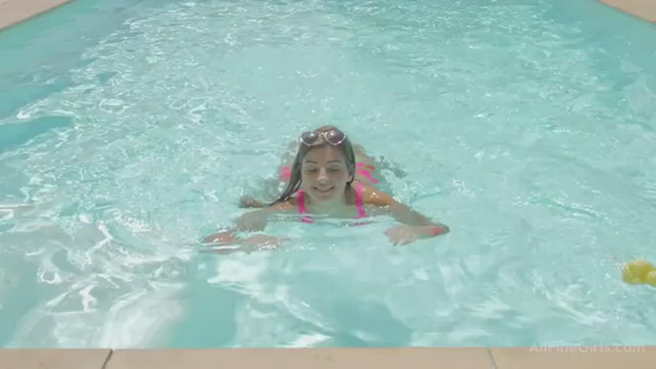 Maria Ryabushkina : video clip