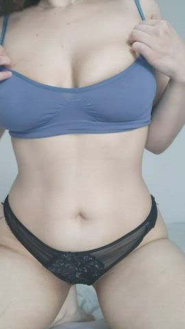 can you make them bounce like this if I sit on your face? : video clip