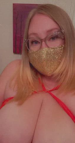 Ready for a titty fuck : video clip