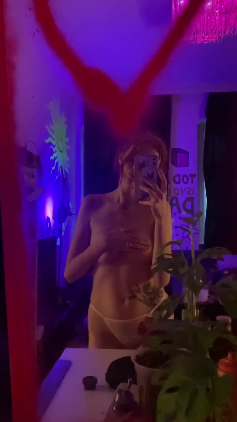 Hi to all guys here : video clip