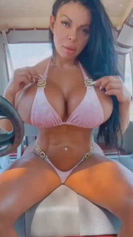 Muscle Bimbo : video clip