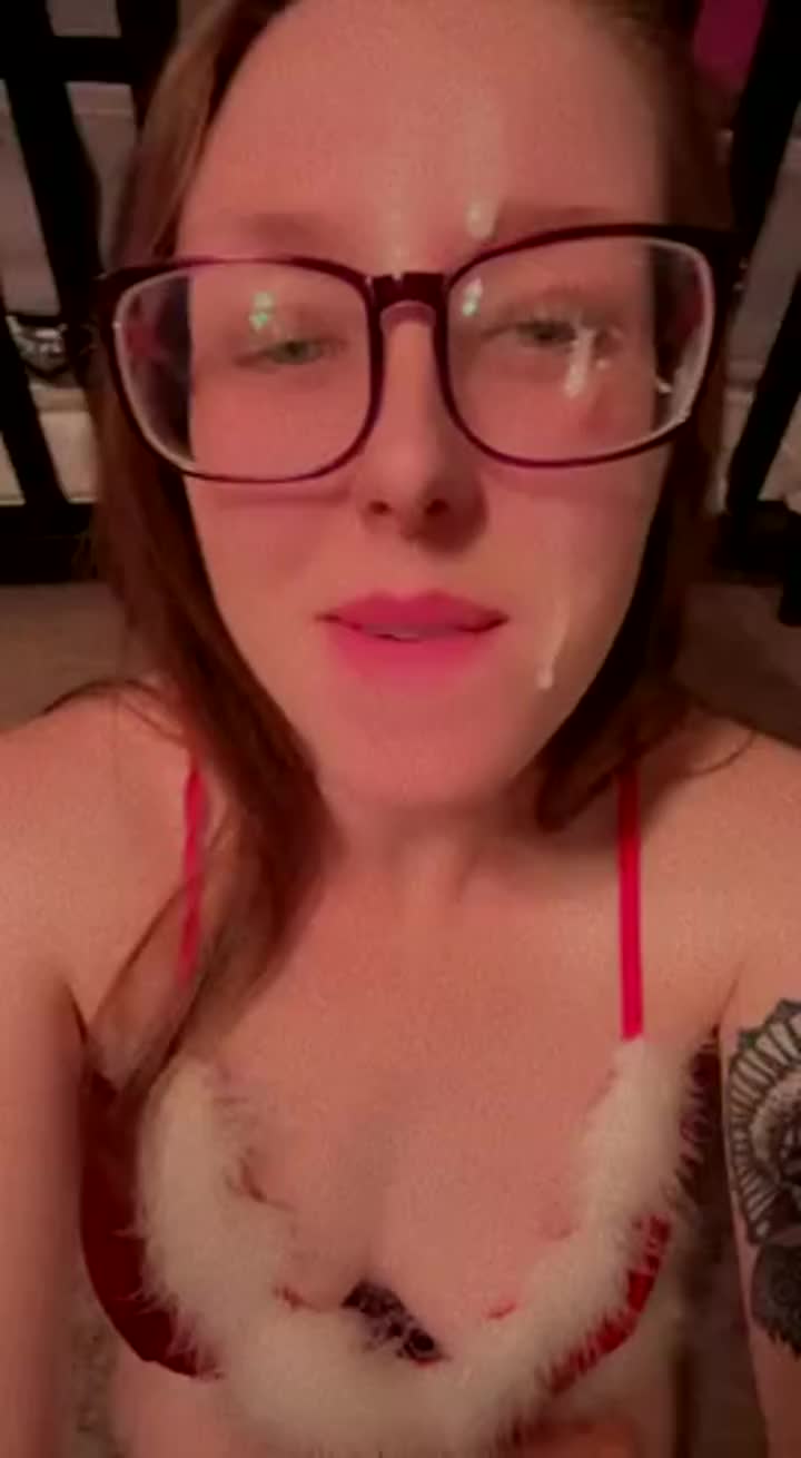 I swear I am the biggest cum slut always wanting more even after I have been covered! : video clip