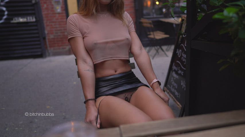 When you ask for pussy as dessert [GIF] : video clip