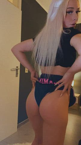 just come here, pull my pants down and stick your fat cock in me.. fuck me for hours and cum deep inside me : video clip