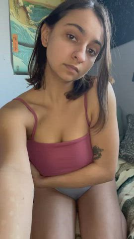 Watch my boobies bounce : video clip