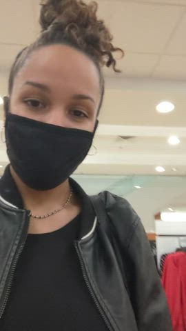 I only wear my best panties to the mall : video clip